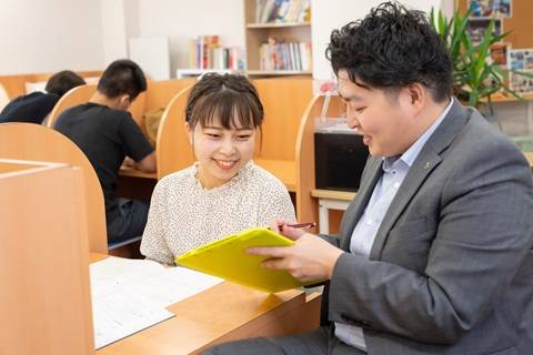 智翔館 夢未来高等学院佐世保校