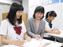 興学社学園 プリンス進学院　鶴川校