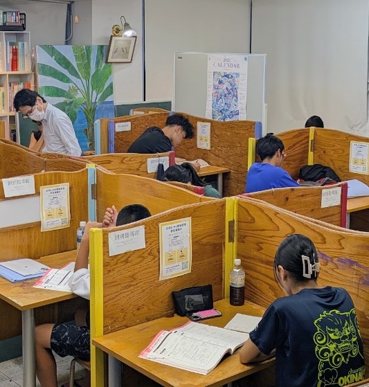 一般社団法人横濱学園(学習塾・予備校の『横濱学院』) 与那原本校